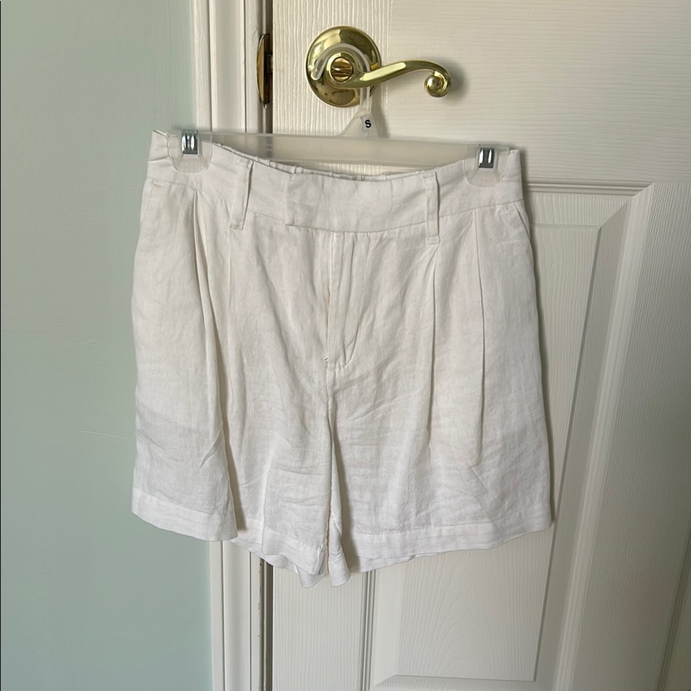 Women's White Linen Shorts